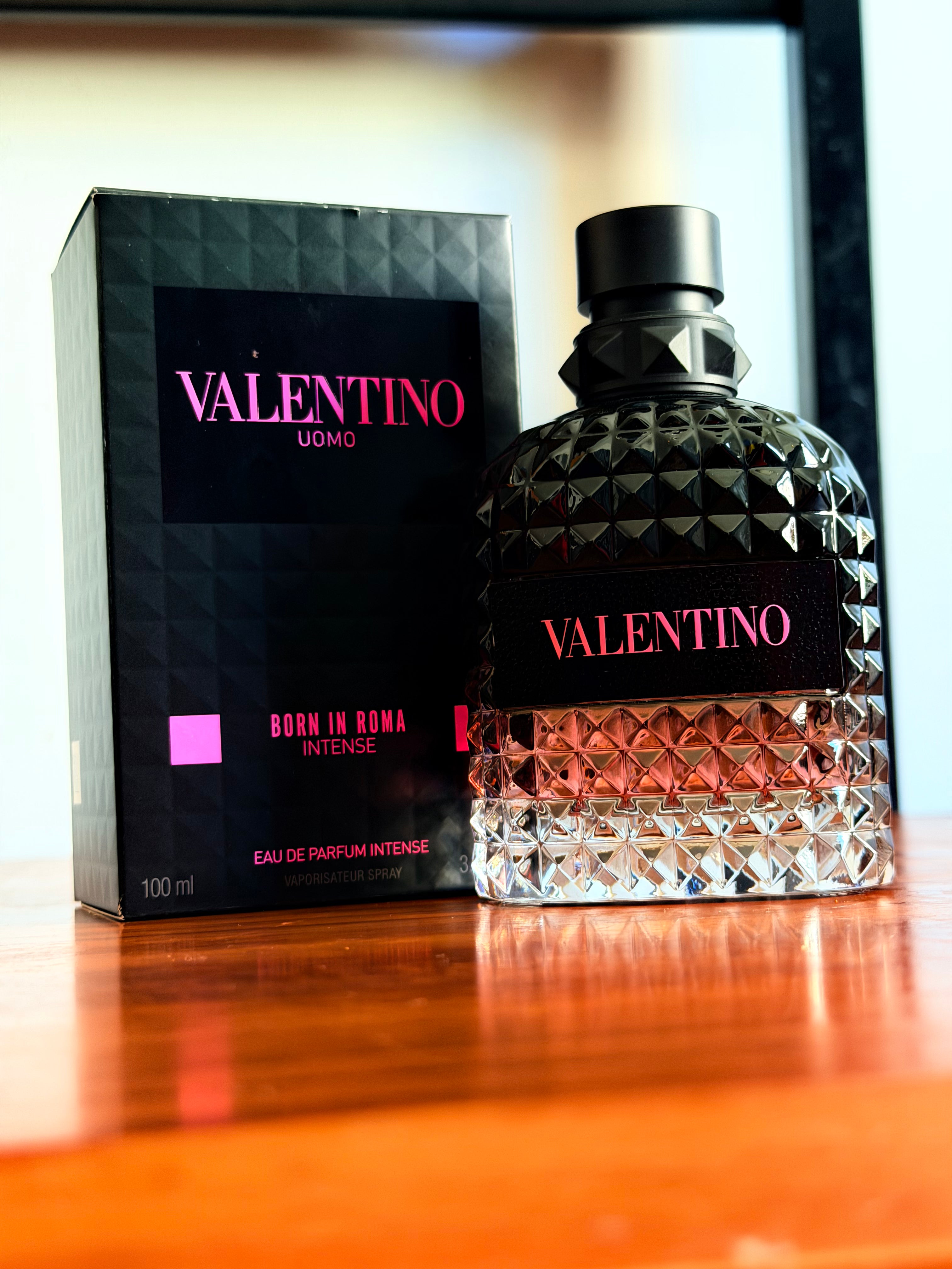 Valentino Uomo Born in Roma Intense EDP